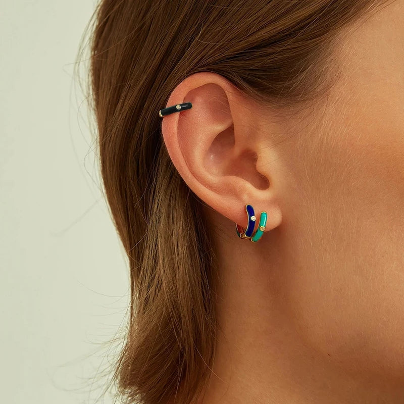 Boucles d'oreilles émail NOIR